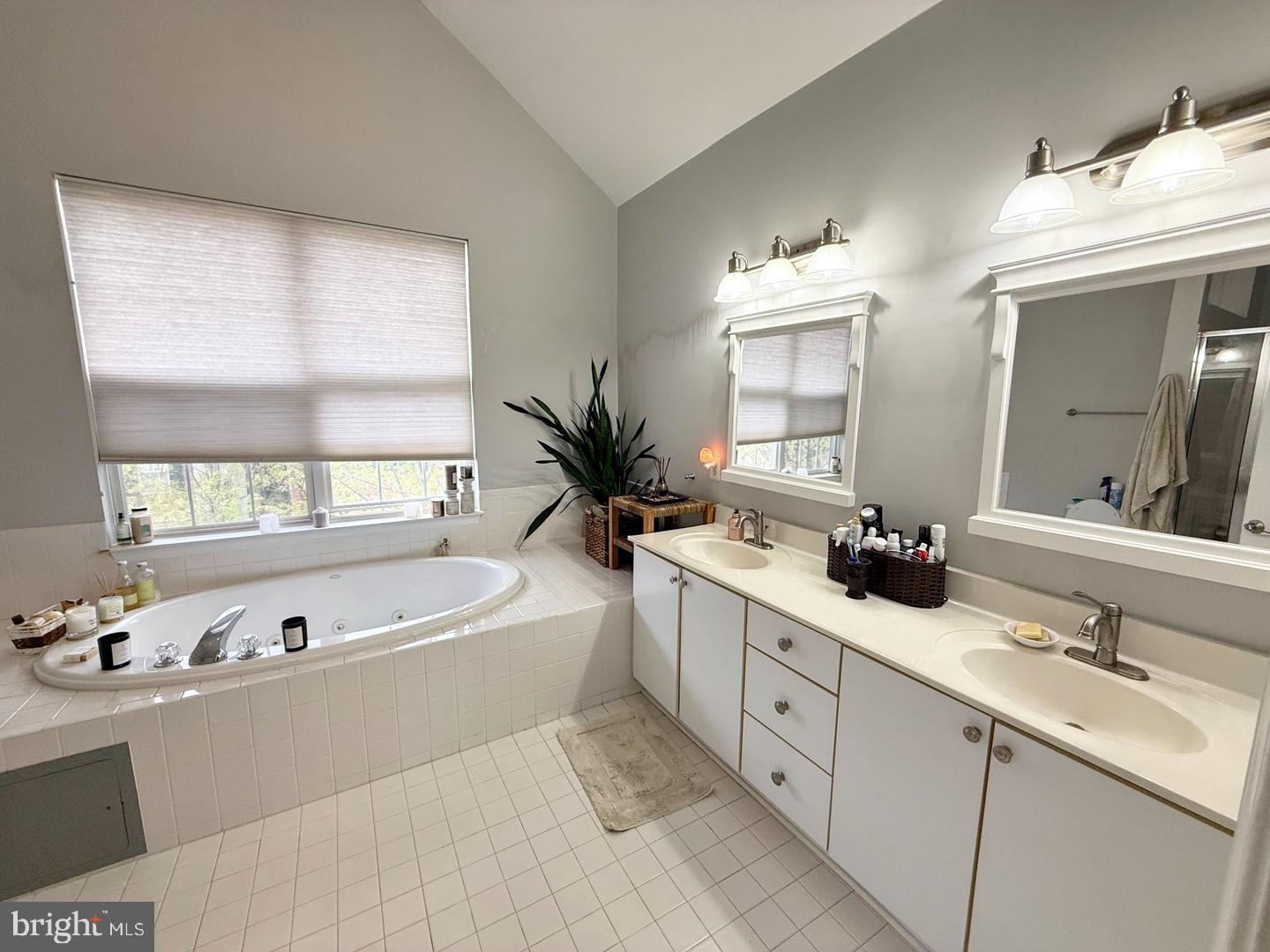 162 Barrett Pl Property Photo 14