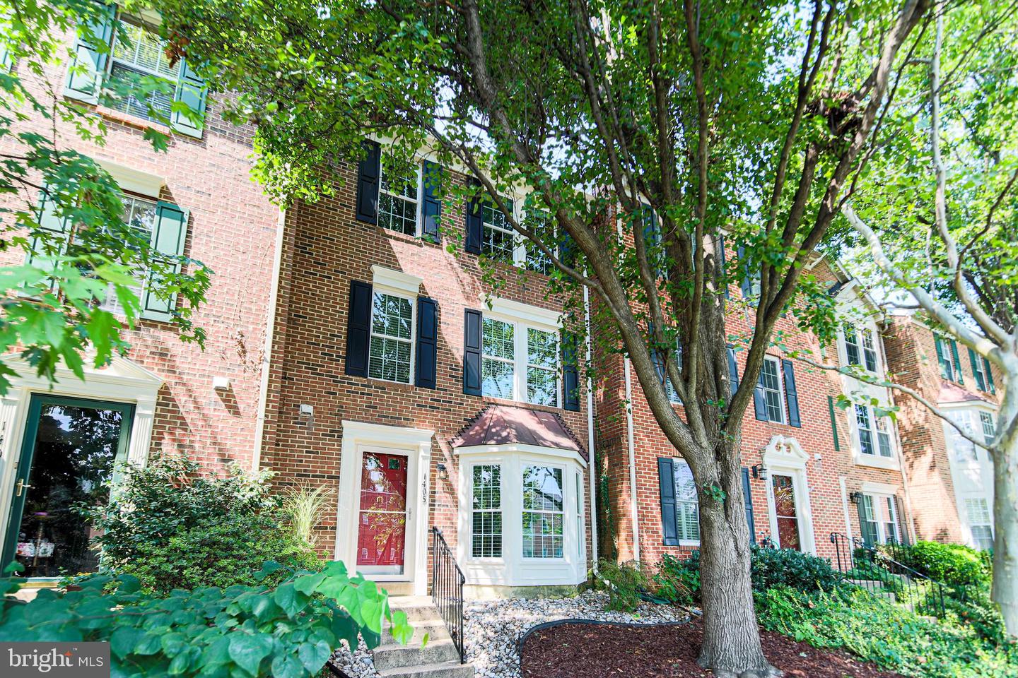 1405 ARGALL PL Property Photo 1