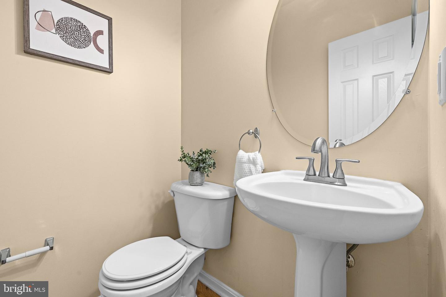 3831 Eisenhower Ave Property Photo 21