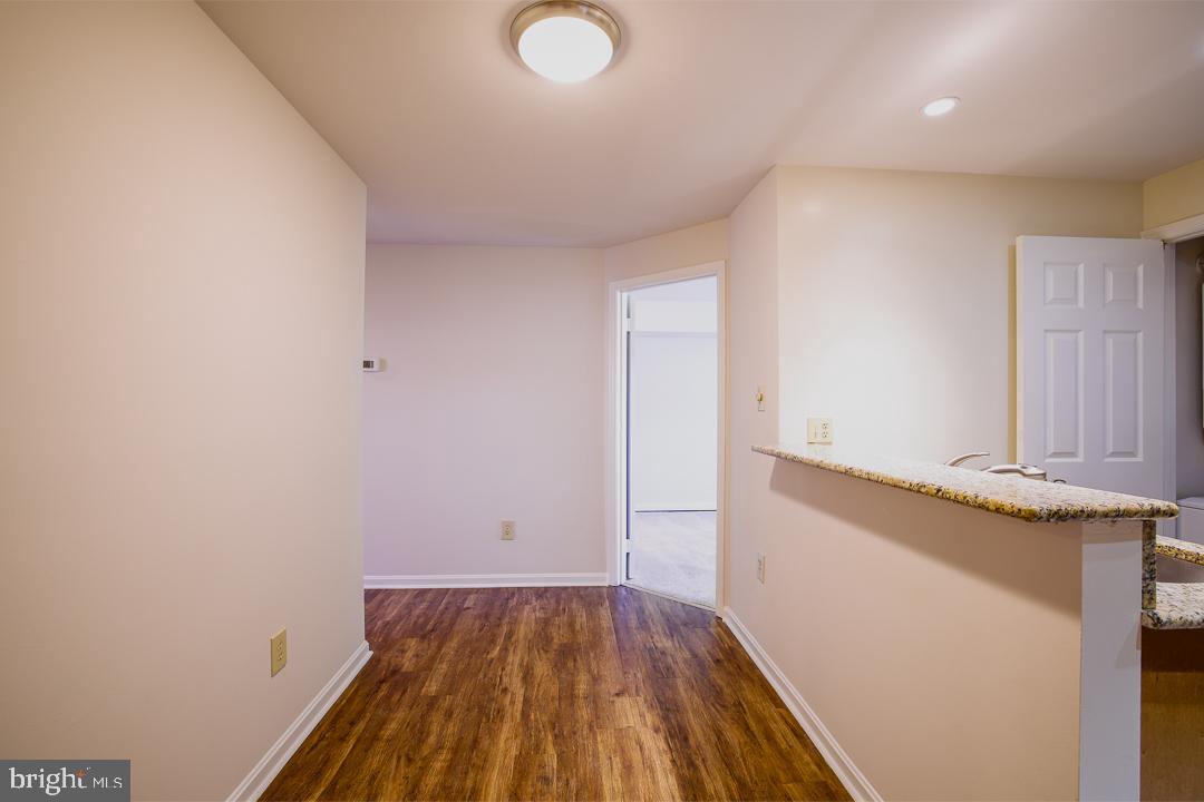 1413 Oronoco St #1413 Property Photo 4