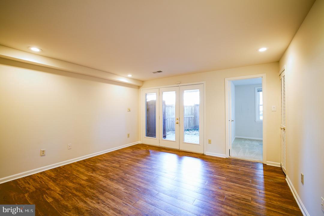 1413 Oronoco St #1413 Property Photo 13