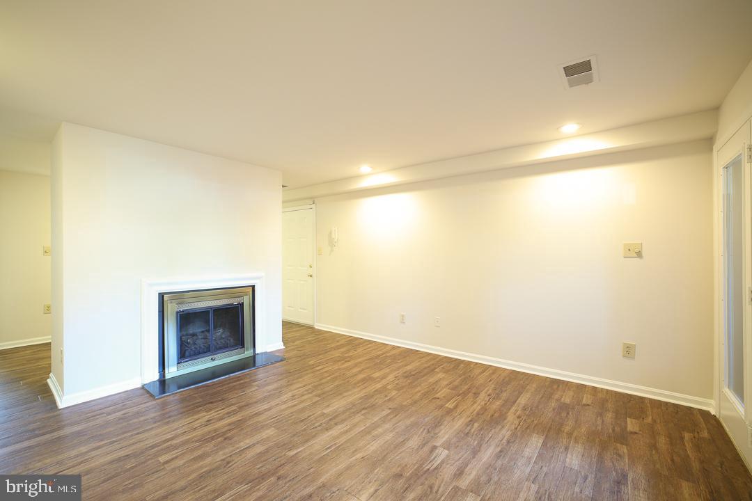 1413 Oronoco St #1413 Property Photo 16