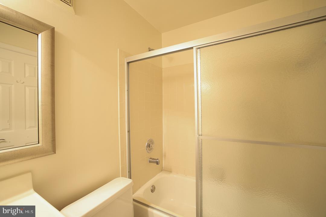 1413 Oronoco St #1413 Property Photo 21