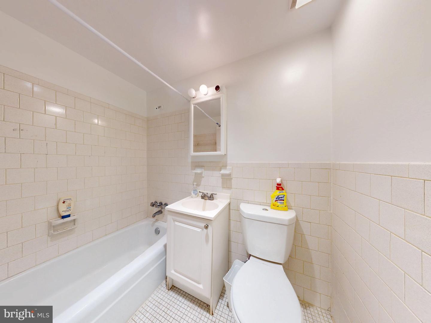 4600 Duke St #328 Property Photo 10