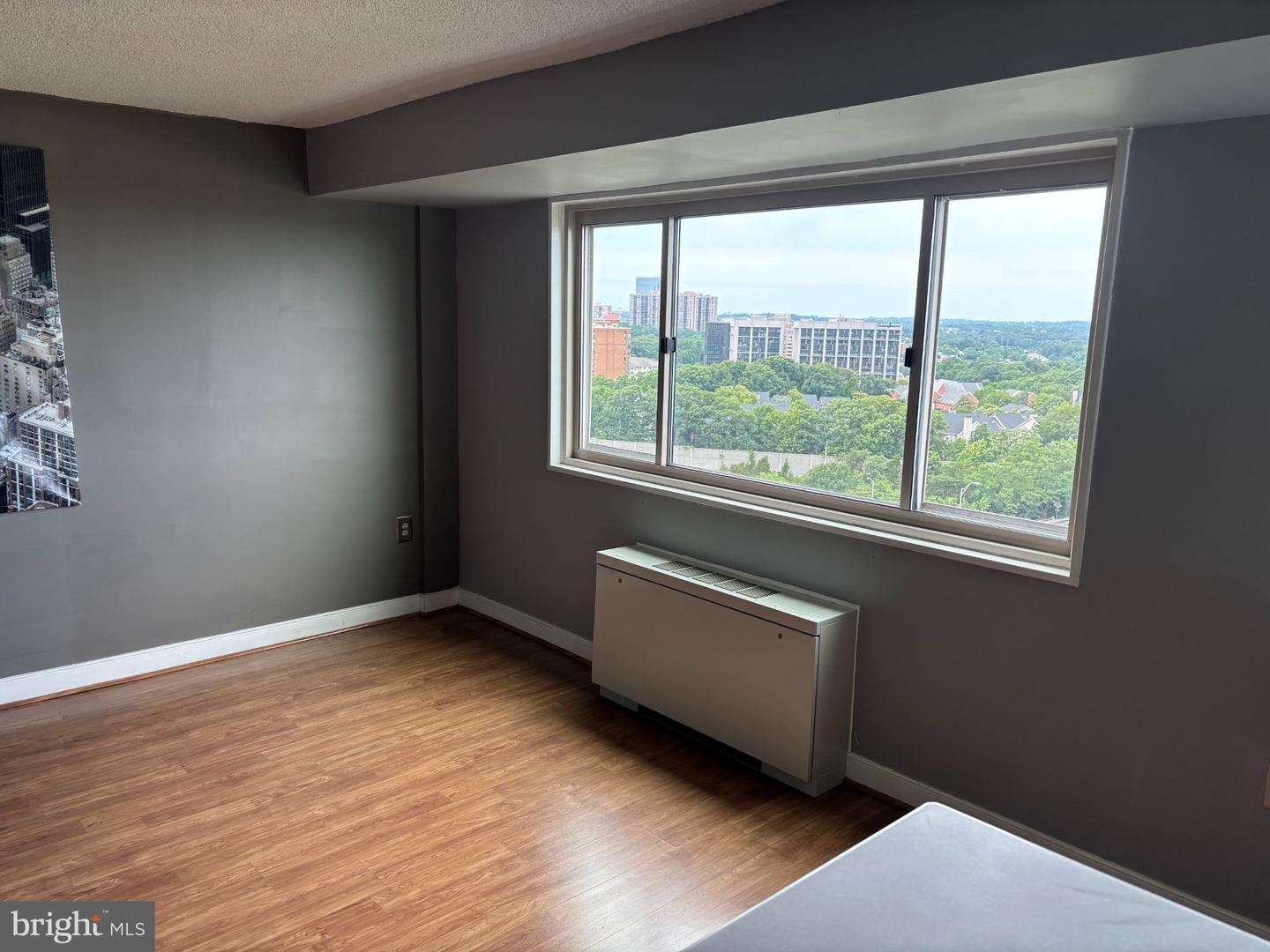 2500 N Van Dorn St #1517 Property Photo 6
