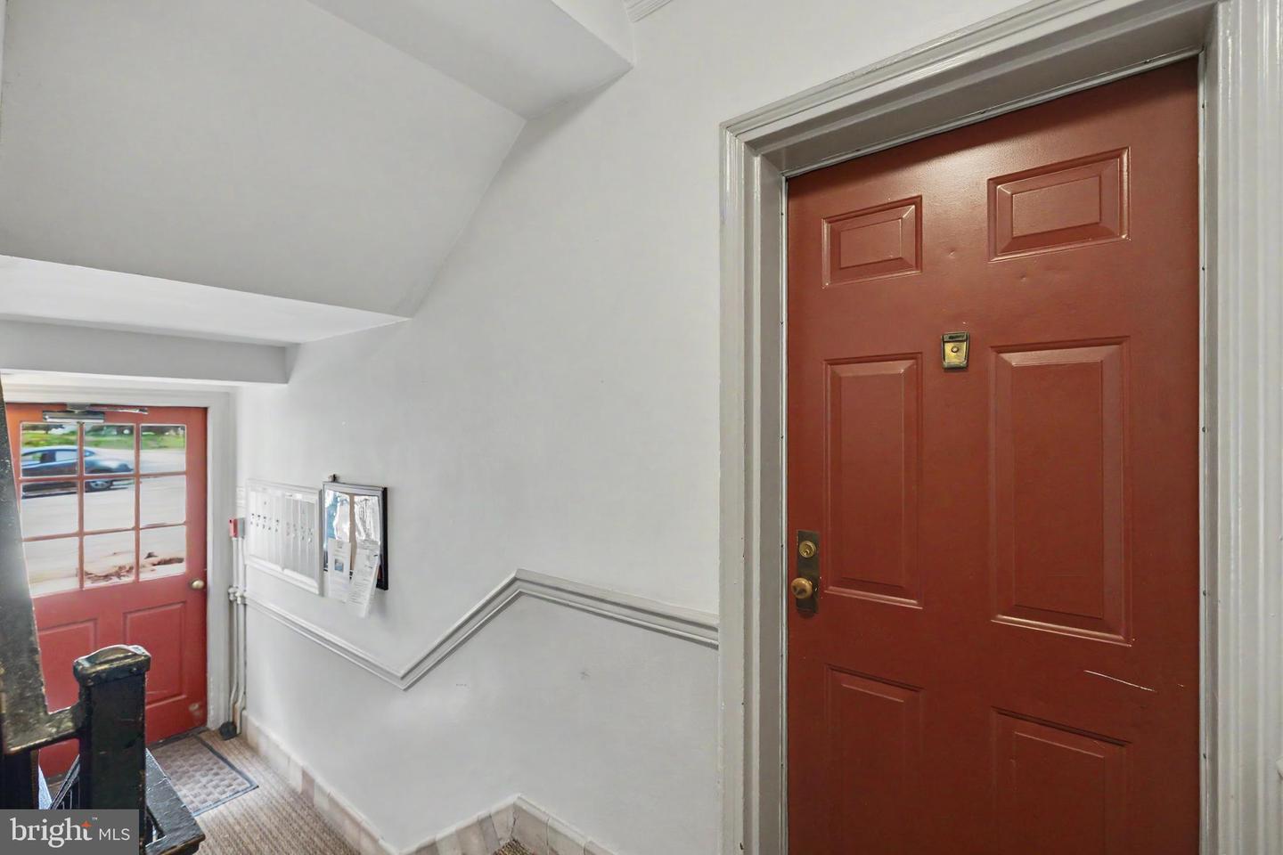 1602 W Abingdon Dr #101 Property Photo 20