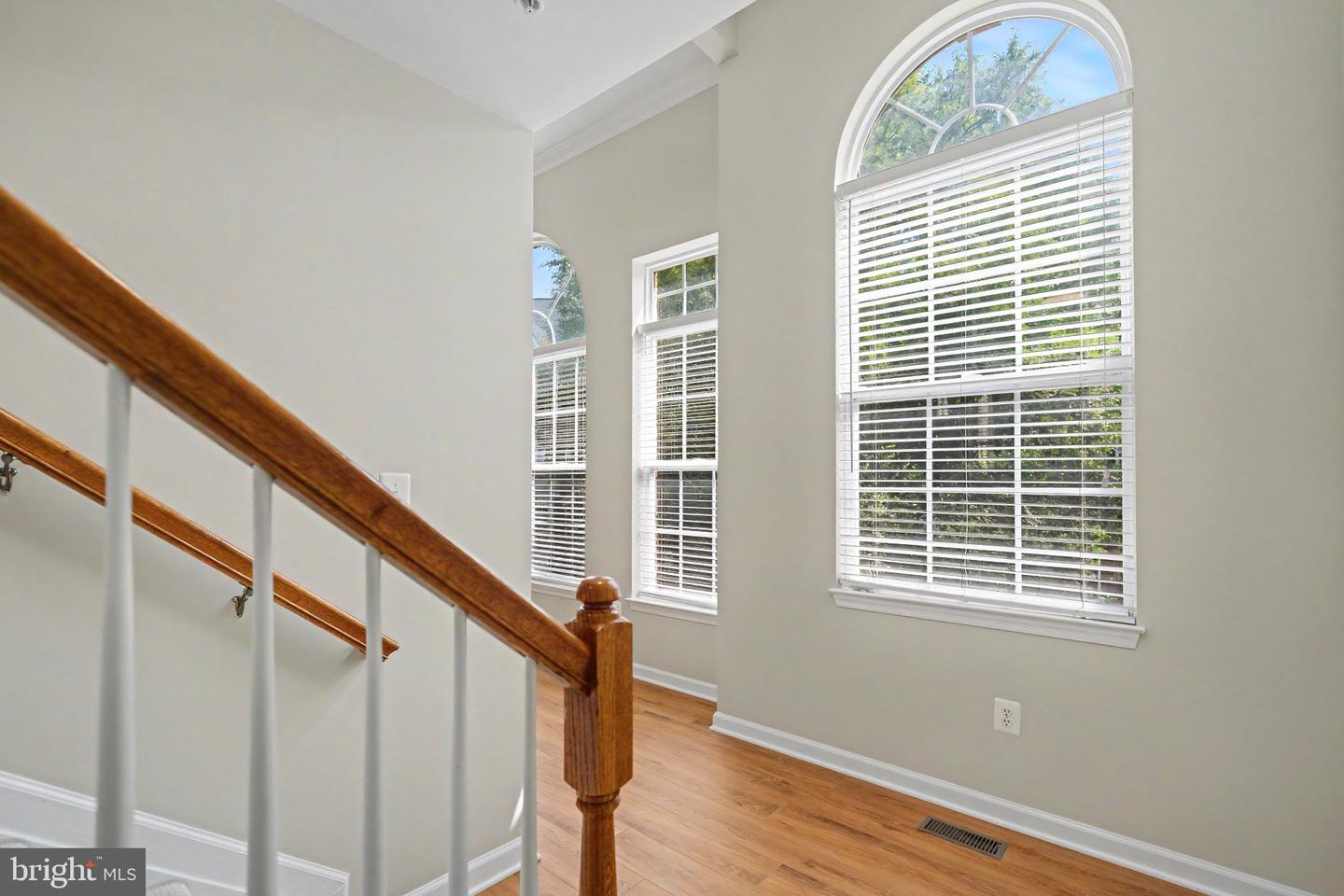 169 Martin Ln Property Photo 4