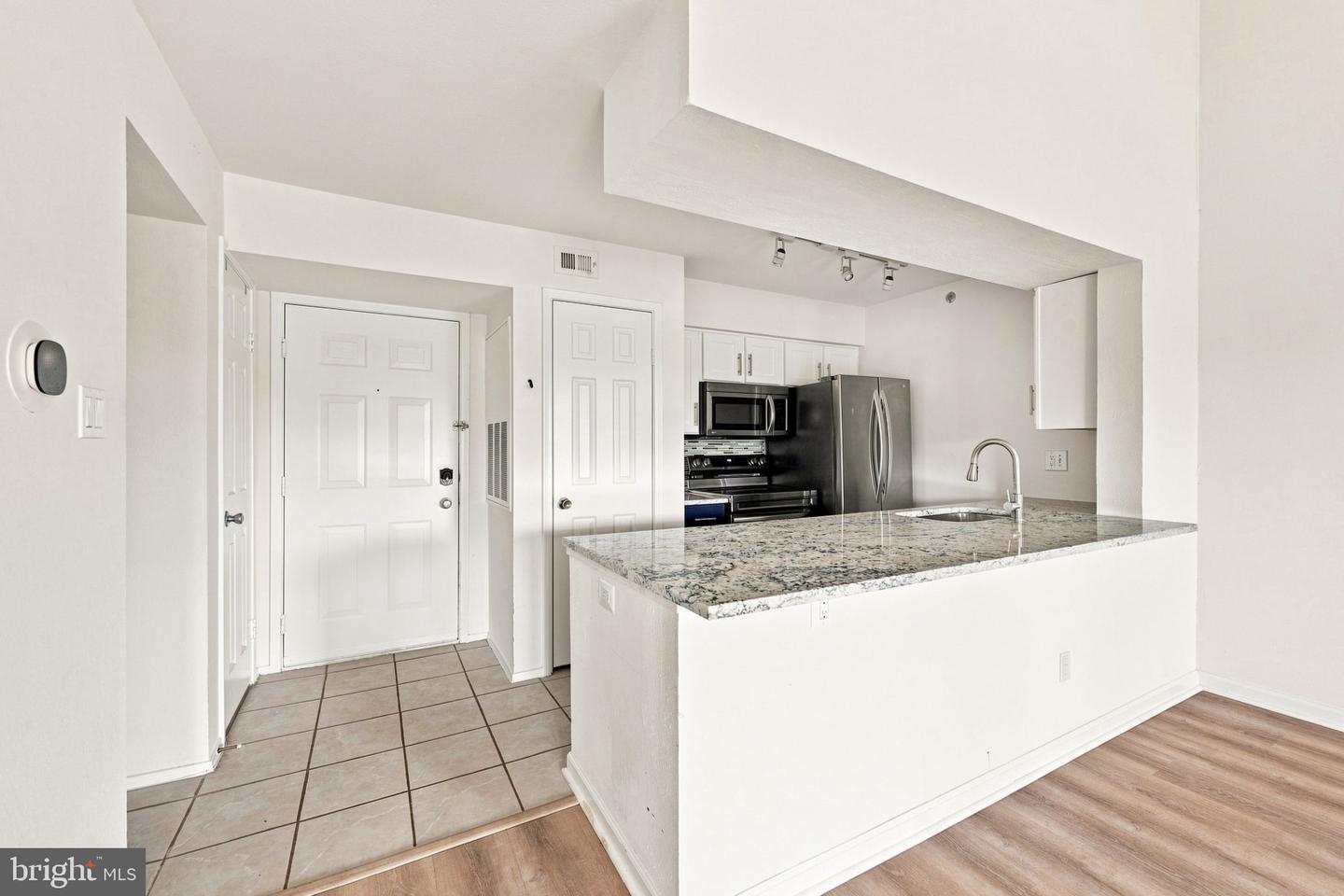 3315 Wyndham Cir #4225 Property Photo 14