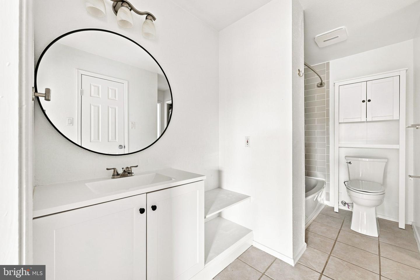 3315 Wyndham Cir #4225 Property Photo 28