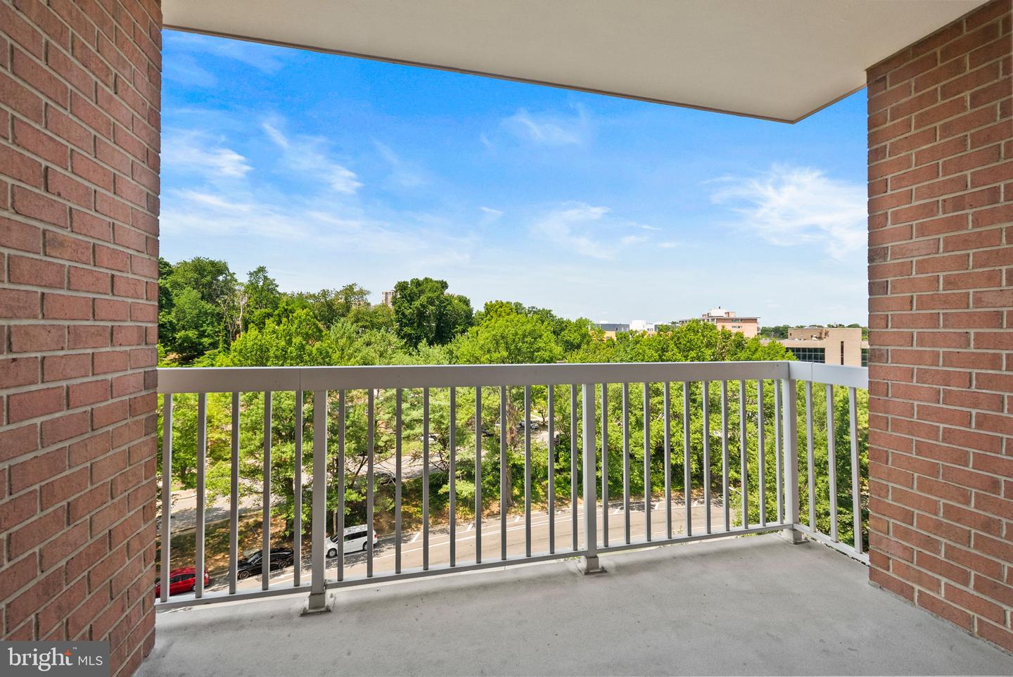3101 N Hampton Dr #606 Property Photo 16