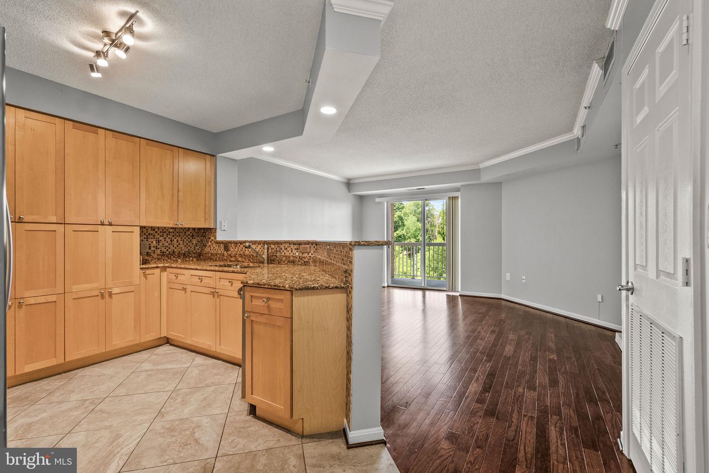 3101 N Hampton Dr #606 Property Photo 24