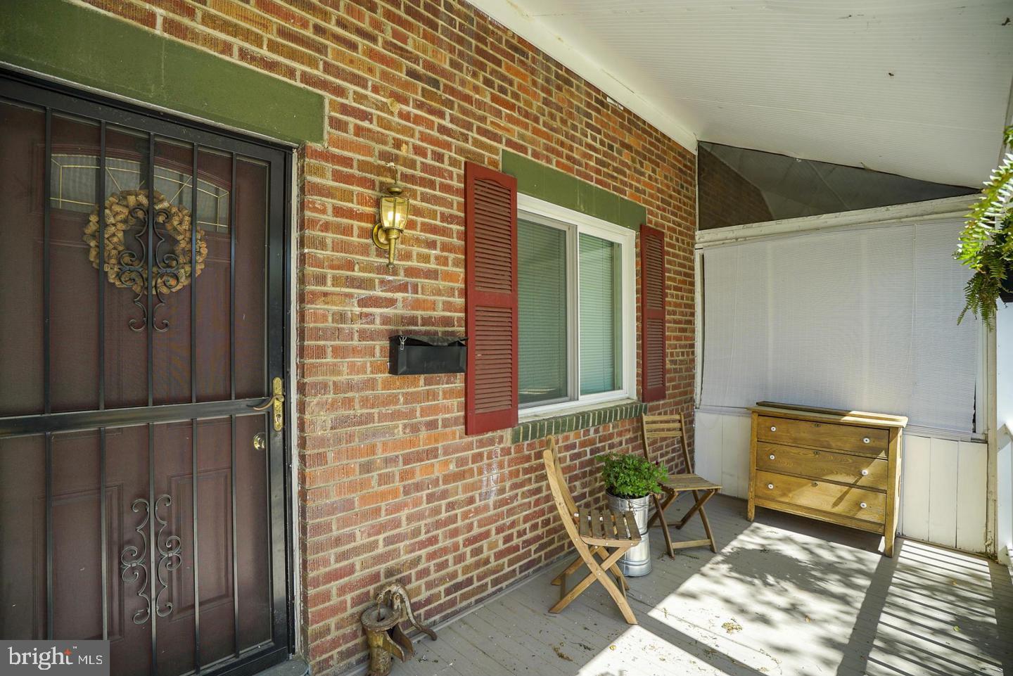 230 Evans Ln Property Photo 2