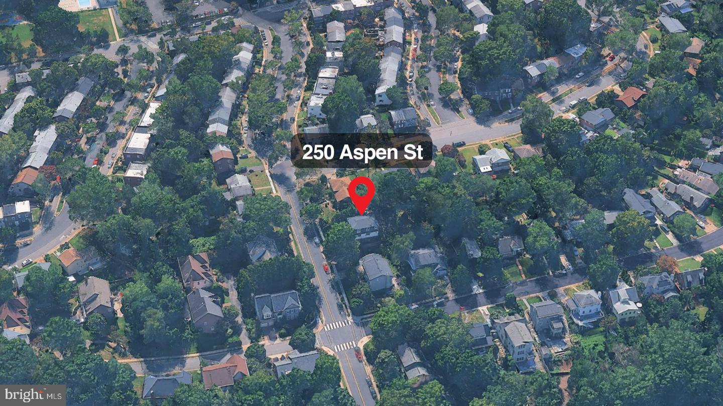 250 Aspen St Property Photo 24