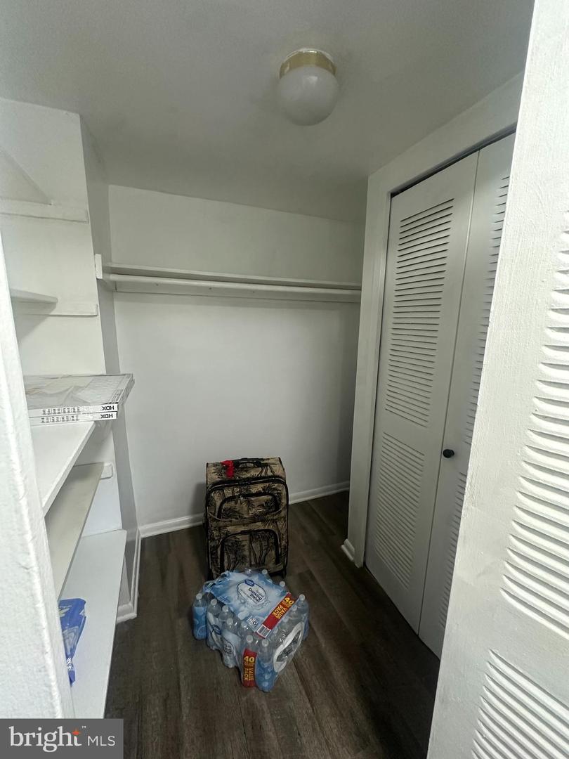 5801 Quantrell Ave #402 Property Photo 5