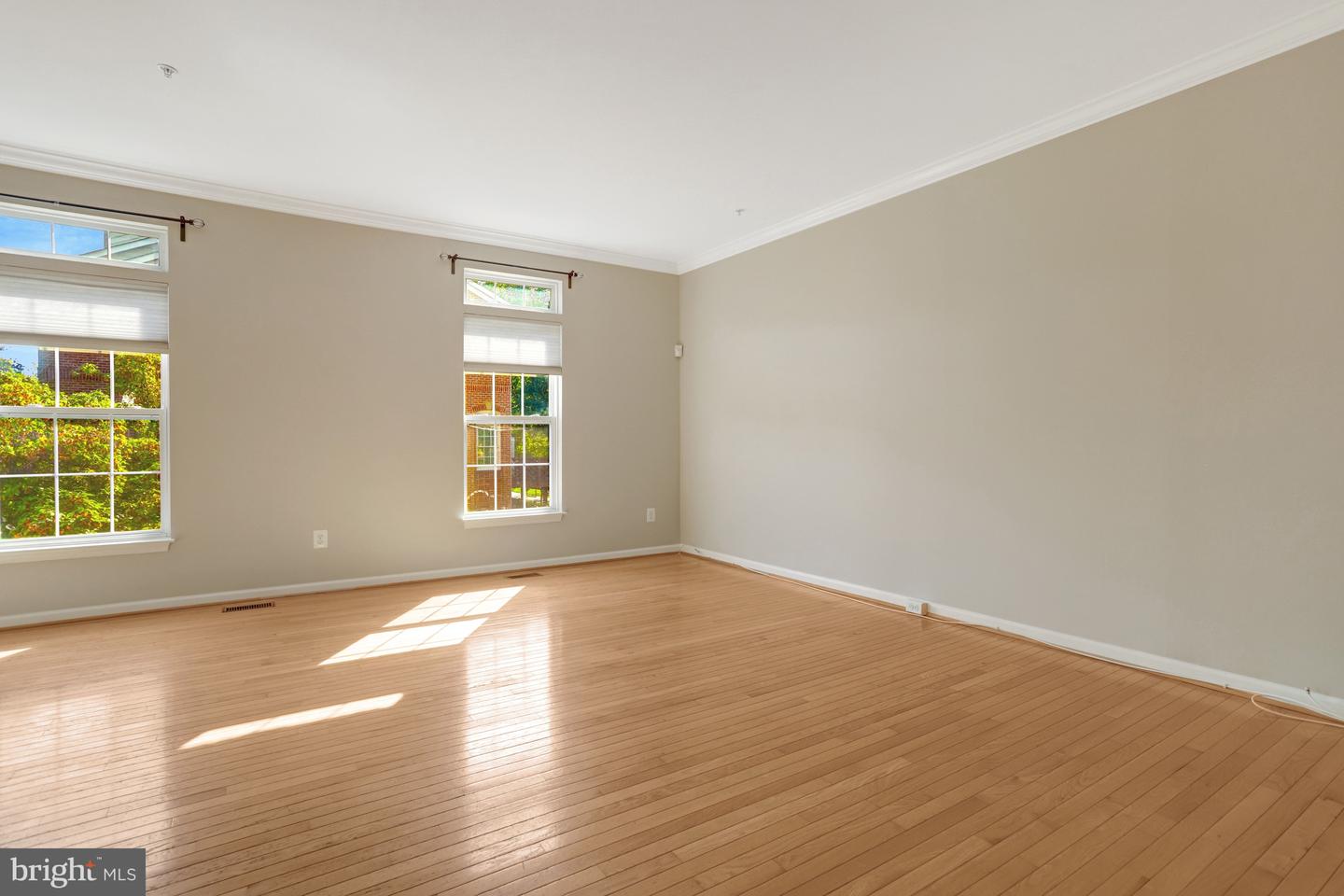 5033 Murtha St Property Photo 19