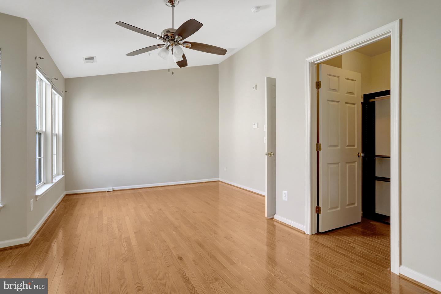 5033 Murtha St Property Photo 22
