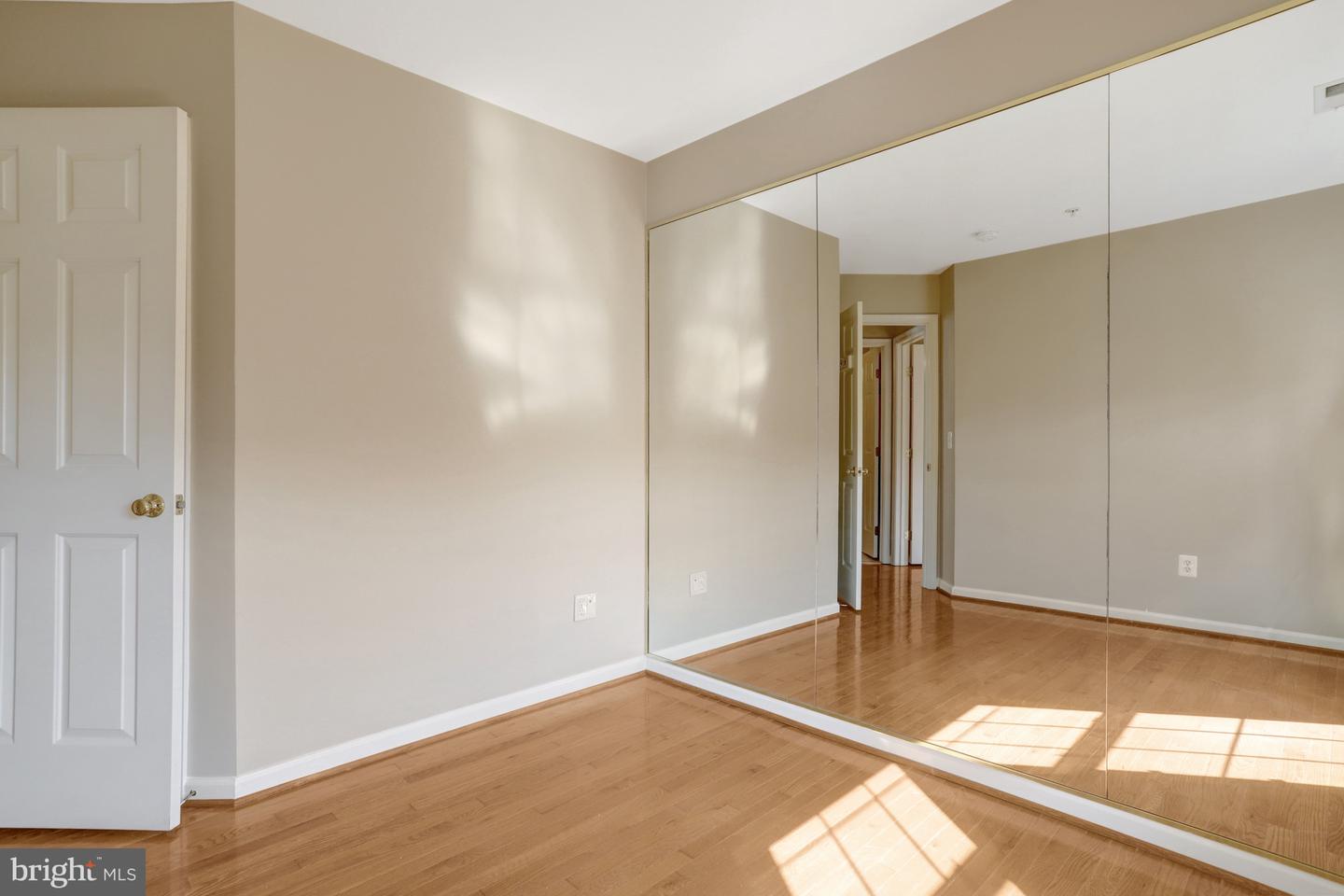 5033 Murtha St Property Photo 38
