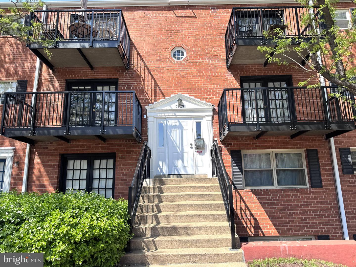 5929 Quantrell Ave #204 Property Photo 1