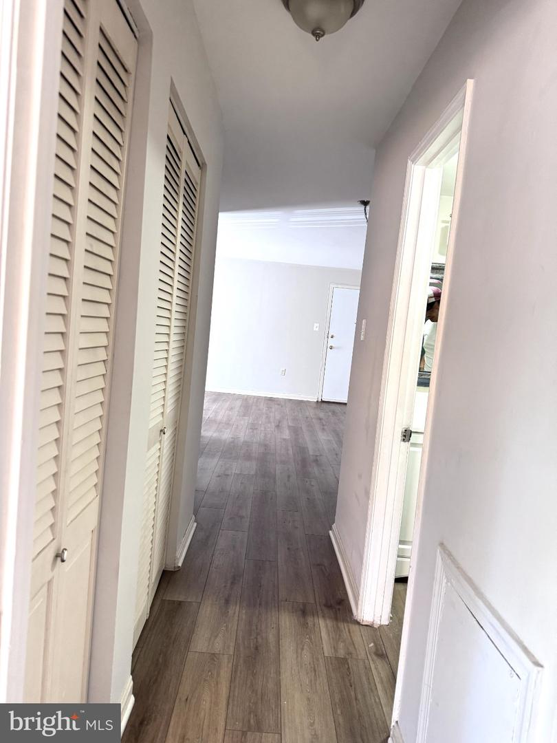 5929 Quantrell Ave #204 Property Photo 10