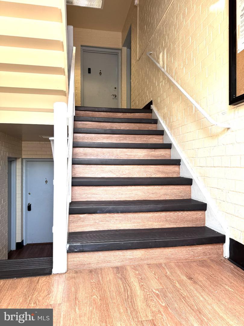 5929 Quantrell Ave #204 Property Photo 12