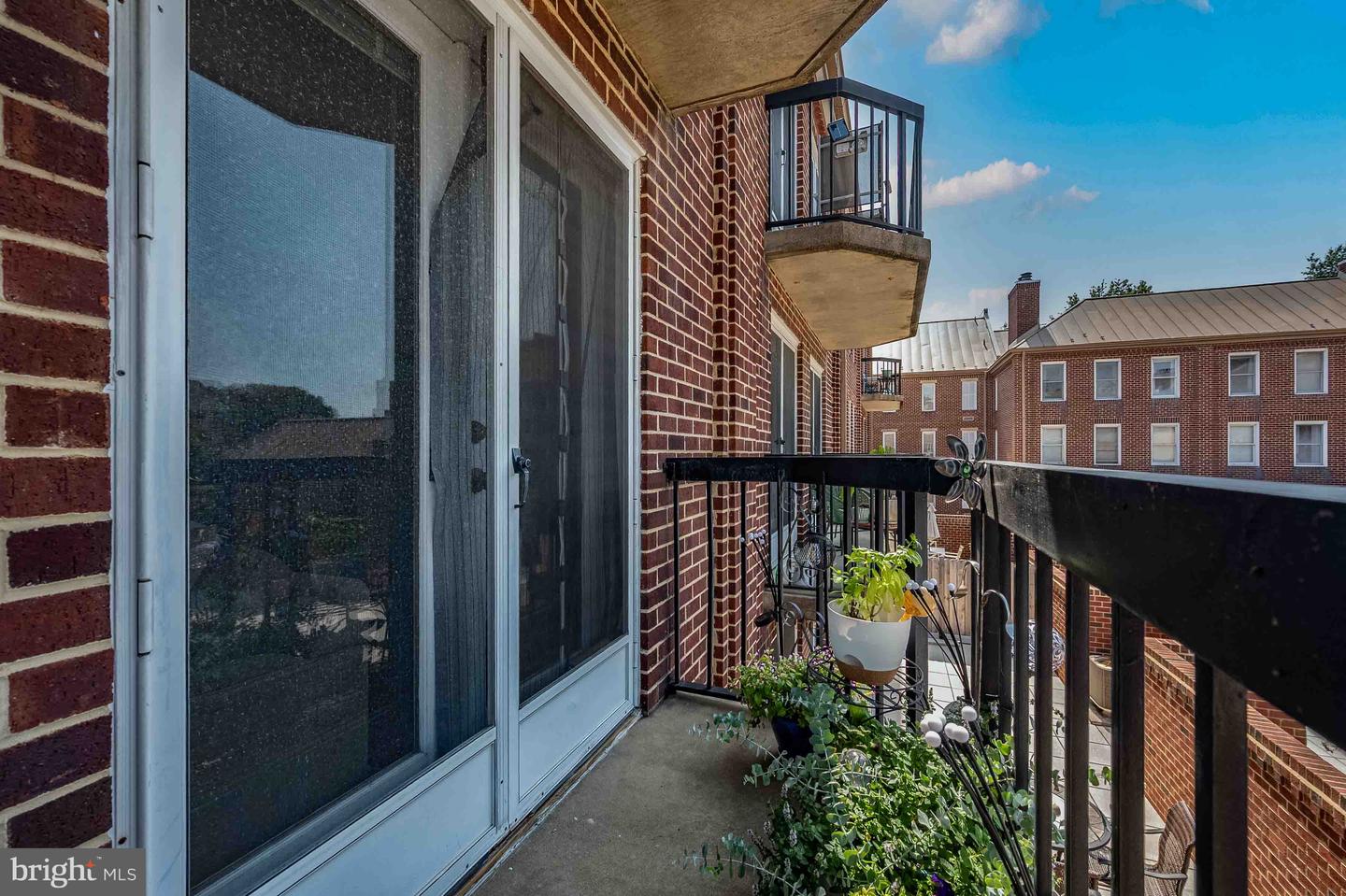 801 S Pitt #333 Property Photo 15