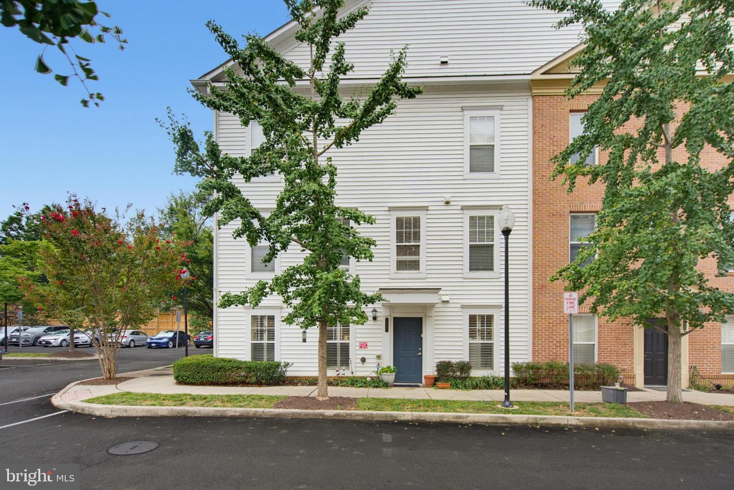 3927 Old Dominion Blvd Property Photo 1