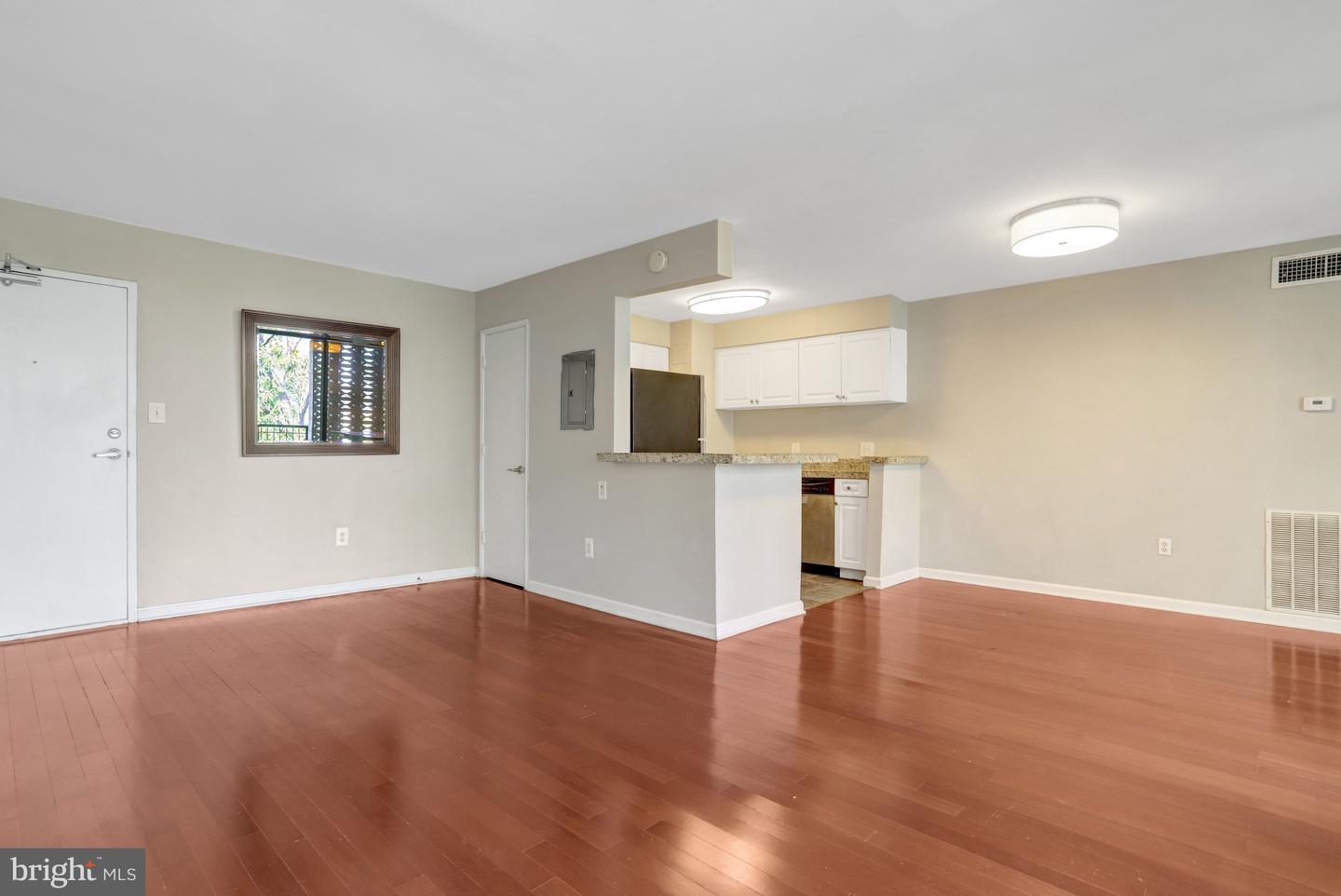 4 S Van Dorn St #602 Property Photo 18