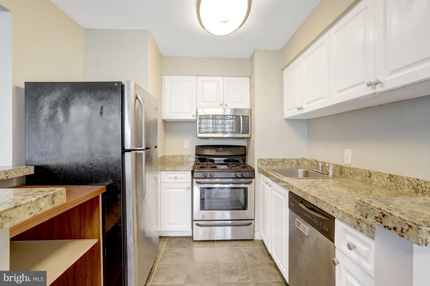 4 S Van Dorn St #602 Property Photo 25