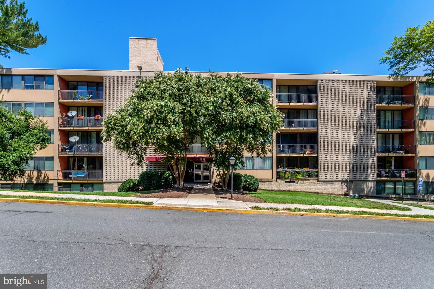 4 S Van Dorn St #602 Property Photo 42