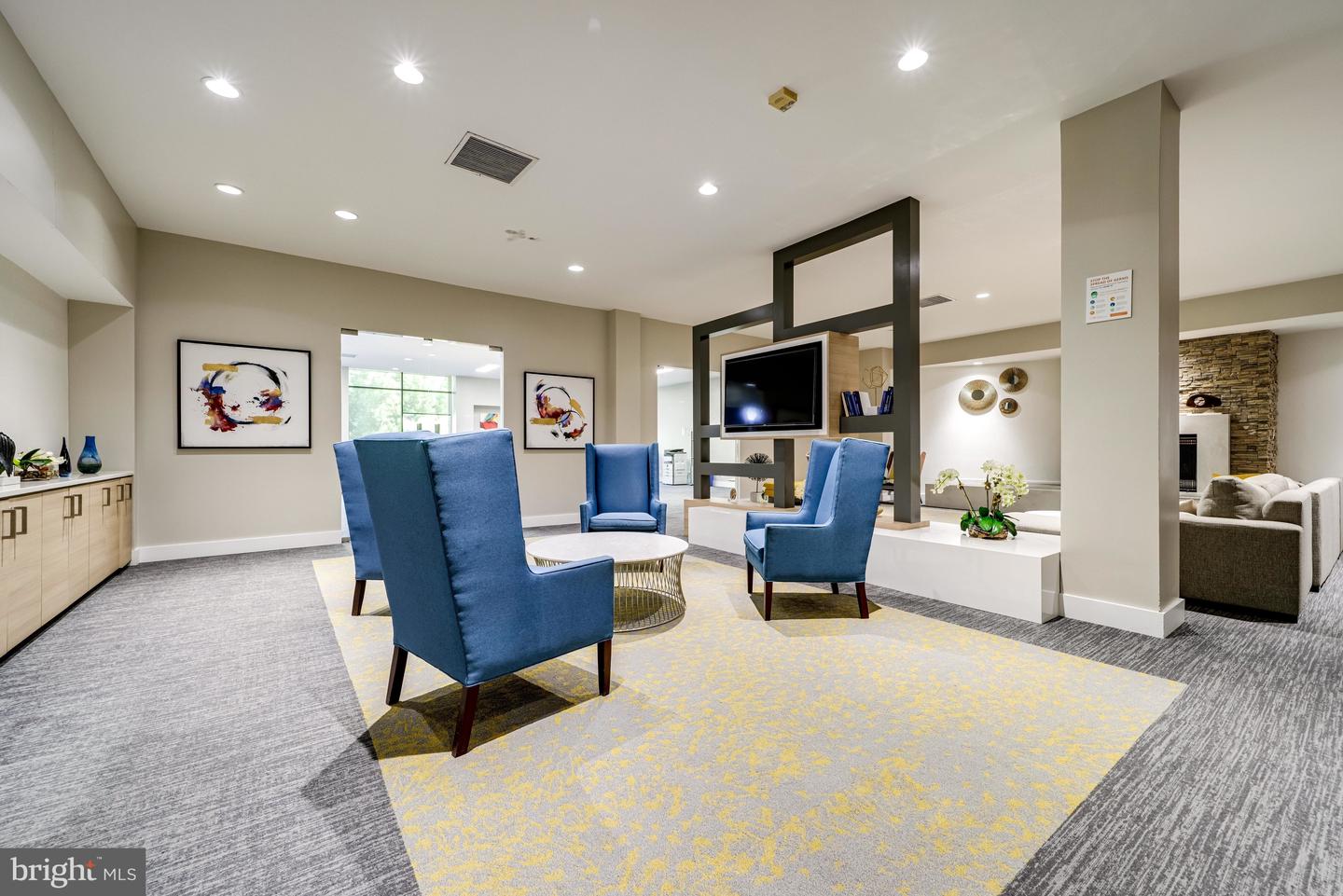 4 S Van Dorn St #602 Property Photo 61