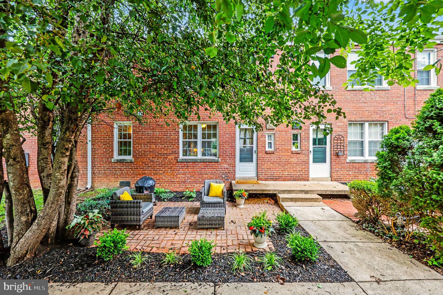 211 E Glebe Rd #d Property Photo 22