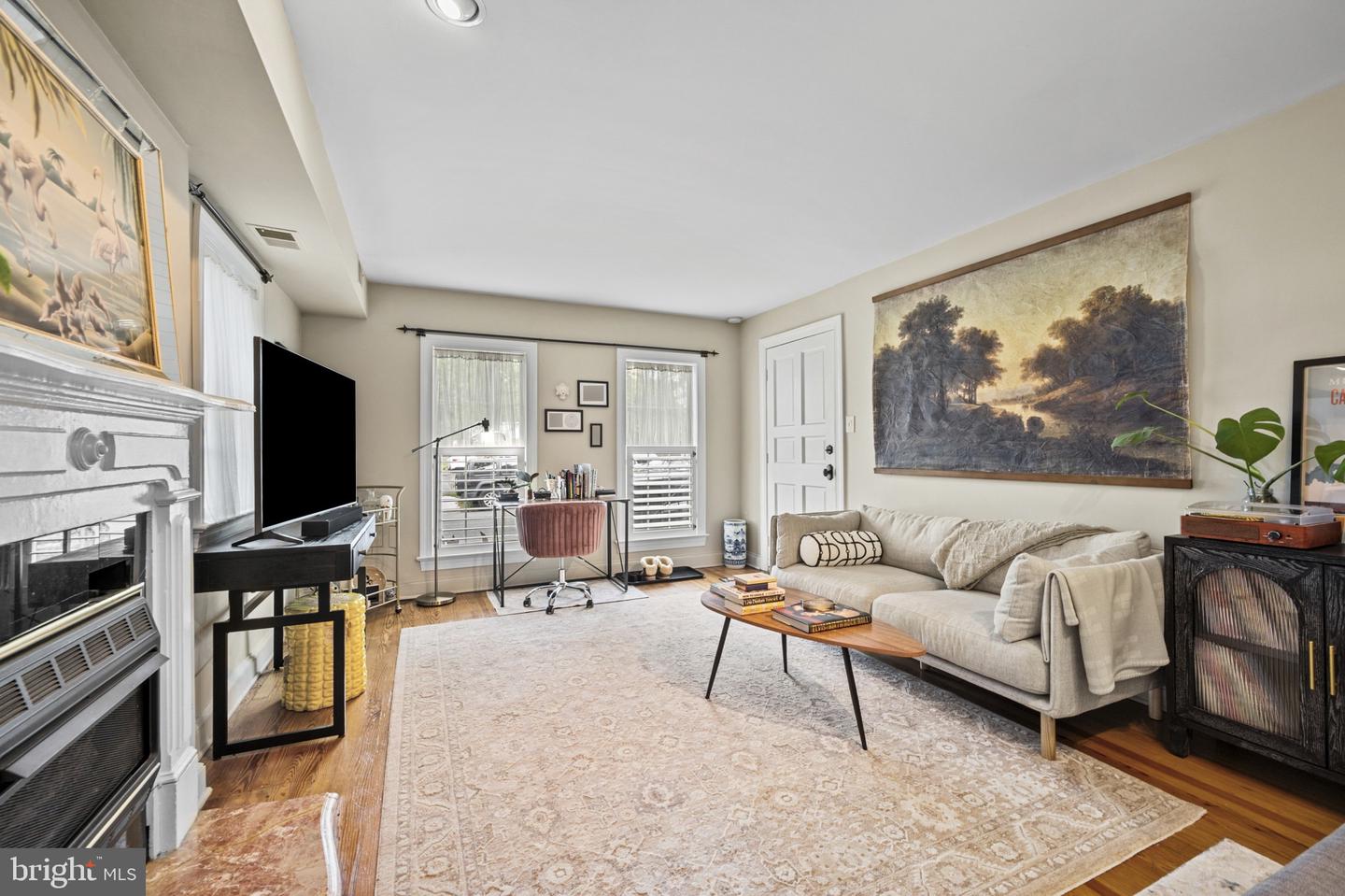 810 Queen St Property Photo 21