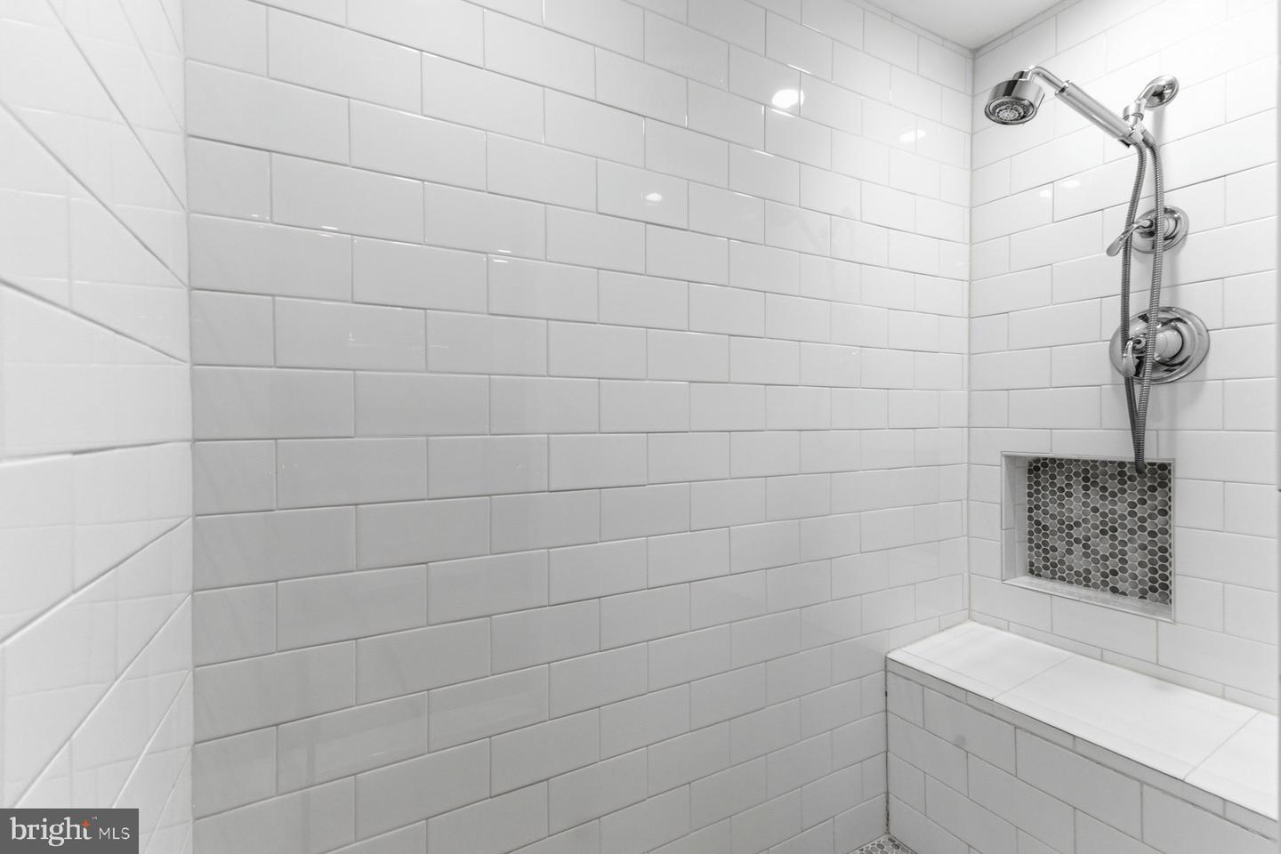 1722 Price St Property Photo 24