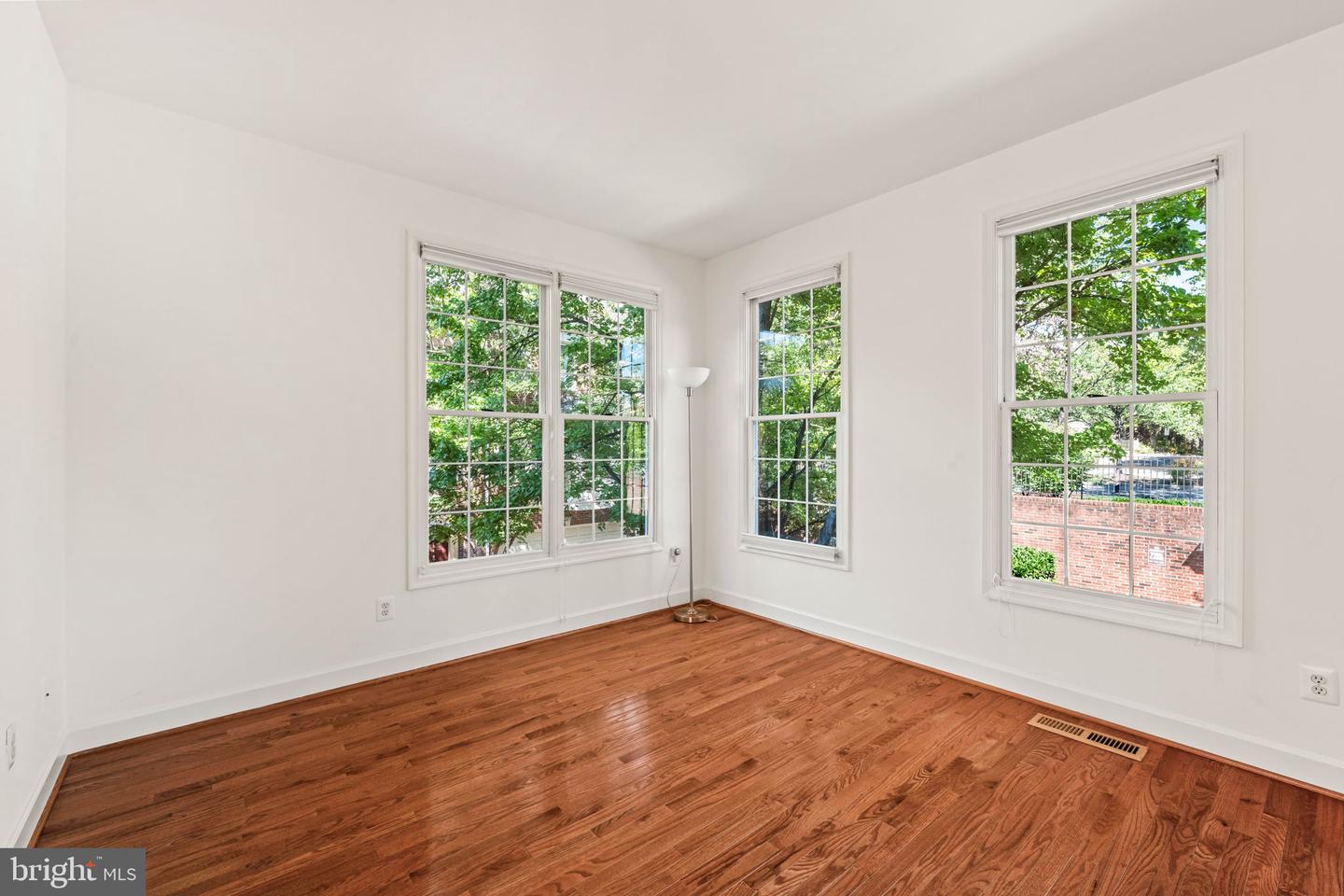 2505 Hunton Pl Property Photo 17