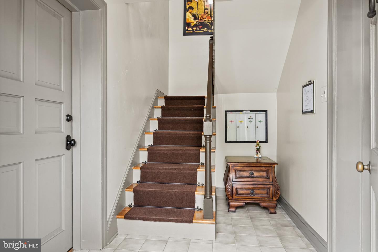 810 Queen St Property Photo 4