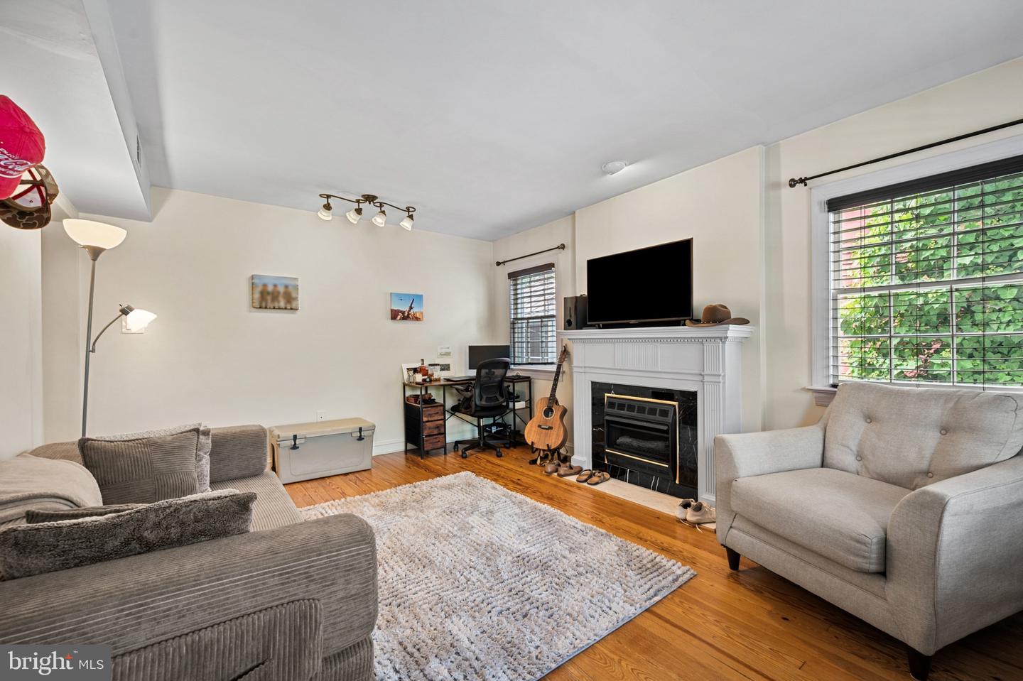 810 Queen St Property Photo 40