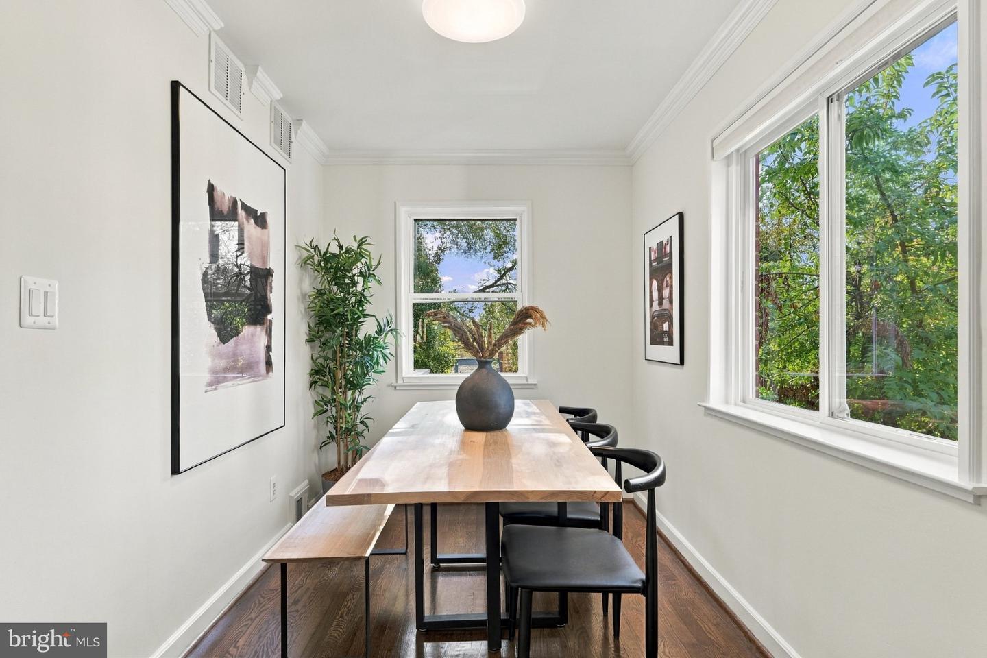 102 S Ingram St Property Photo 7