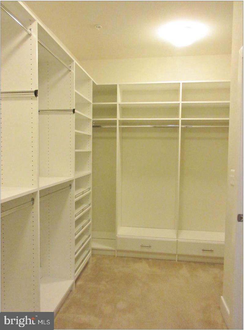 VAAX2065718 Property Photo 12