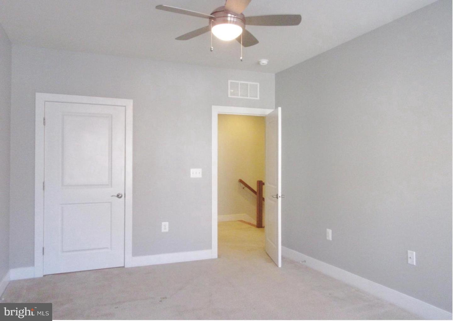 VAAX2065718 Property Photo 16