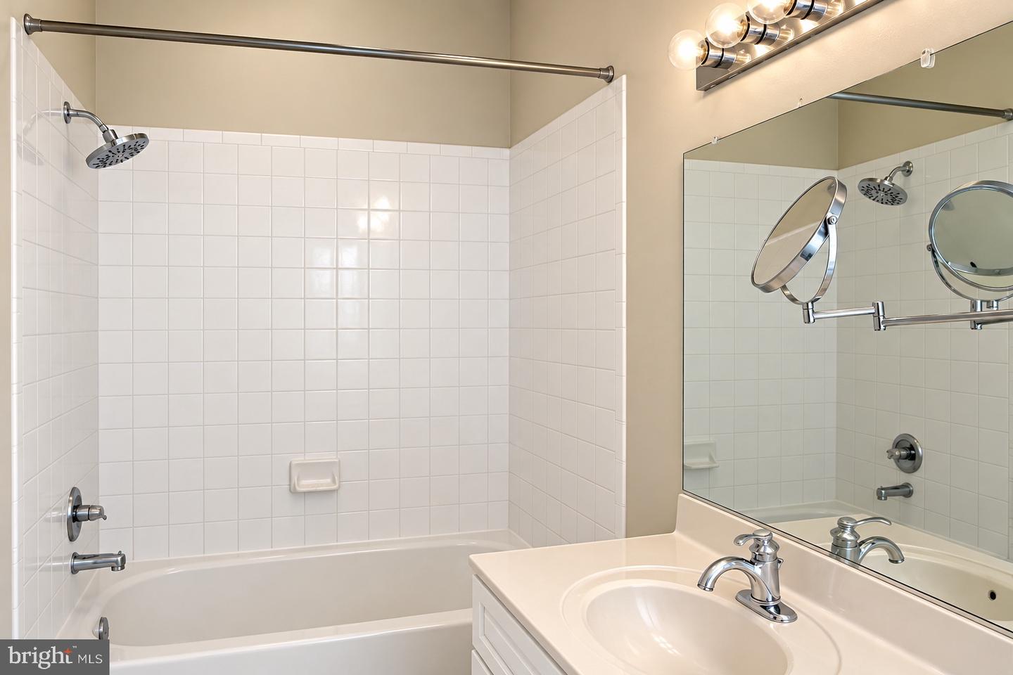 4551 Strutfield Ln #4416 Property Photo 4