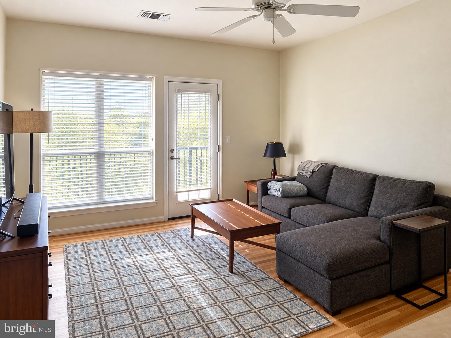 4551 Strutfield Ln #4416 Property Photo 6
