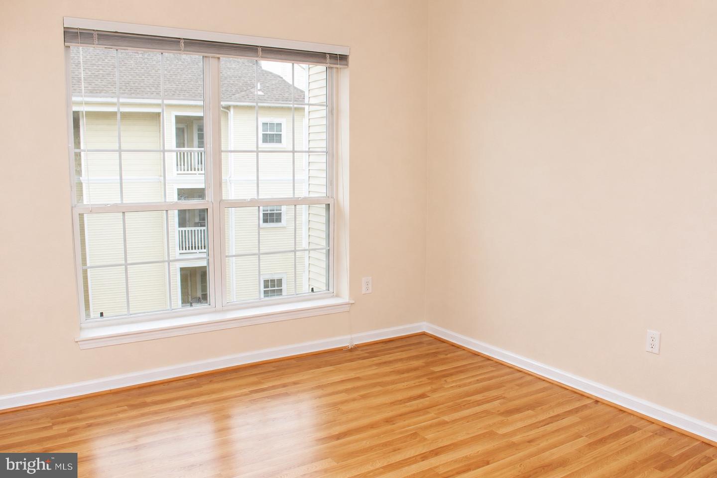 4551 Strutfield Ln #4416 Property Photo 8