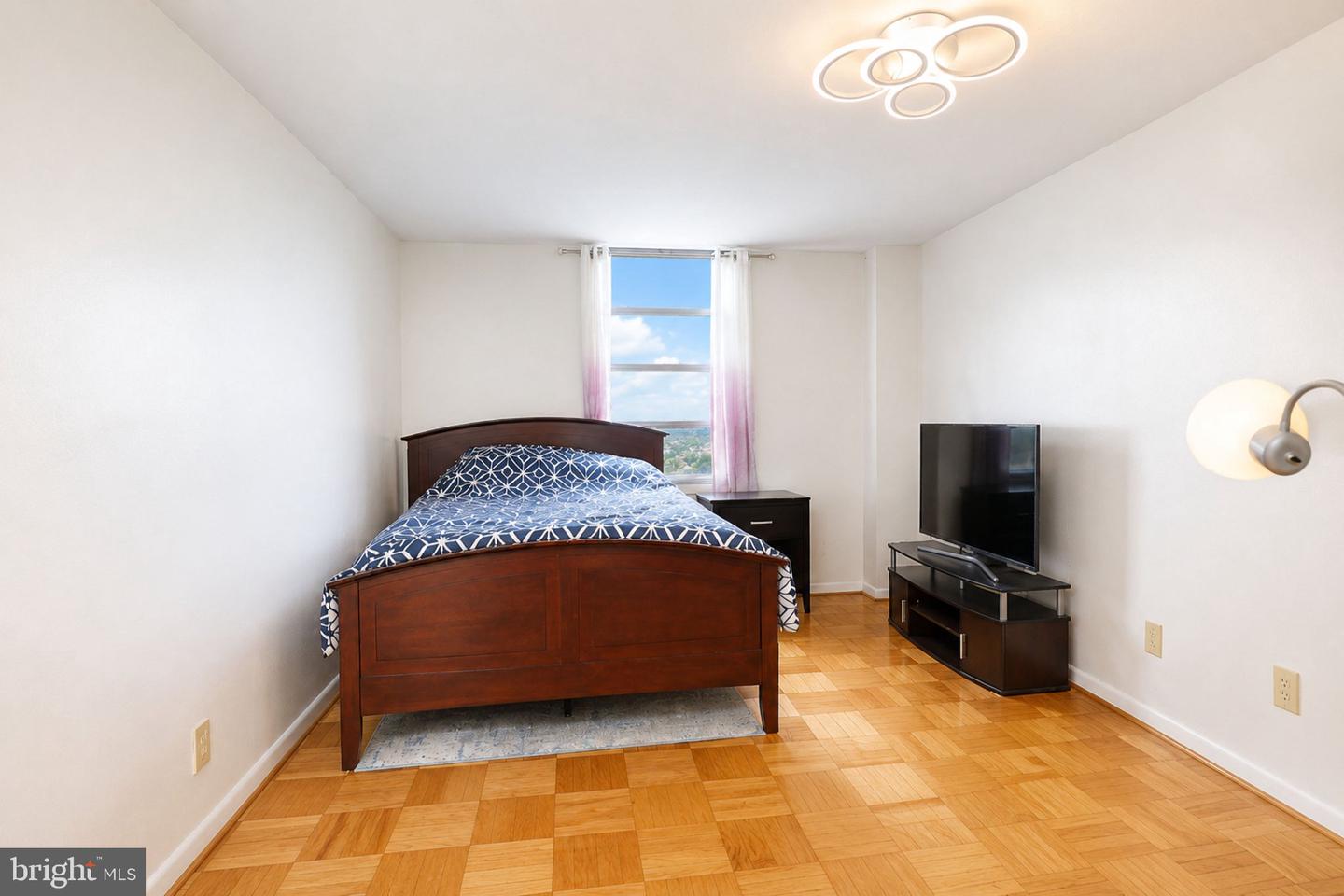 4600 Duke St #1122 Property Photo 11