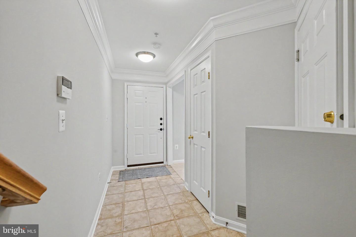 204 Martin Ln Property Photo 5