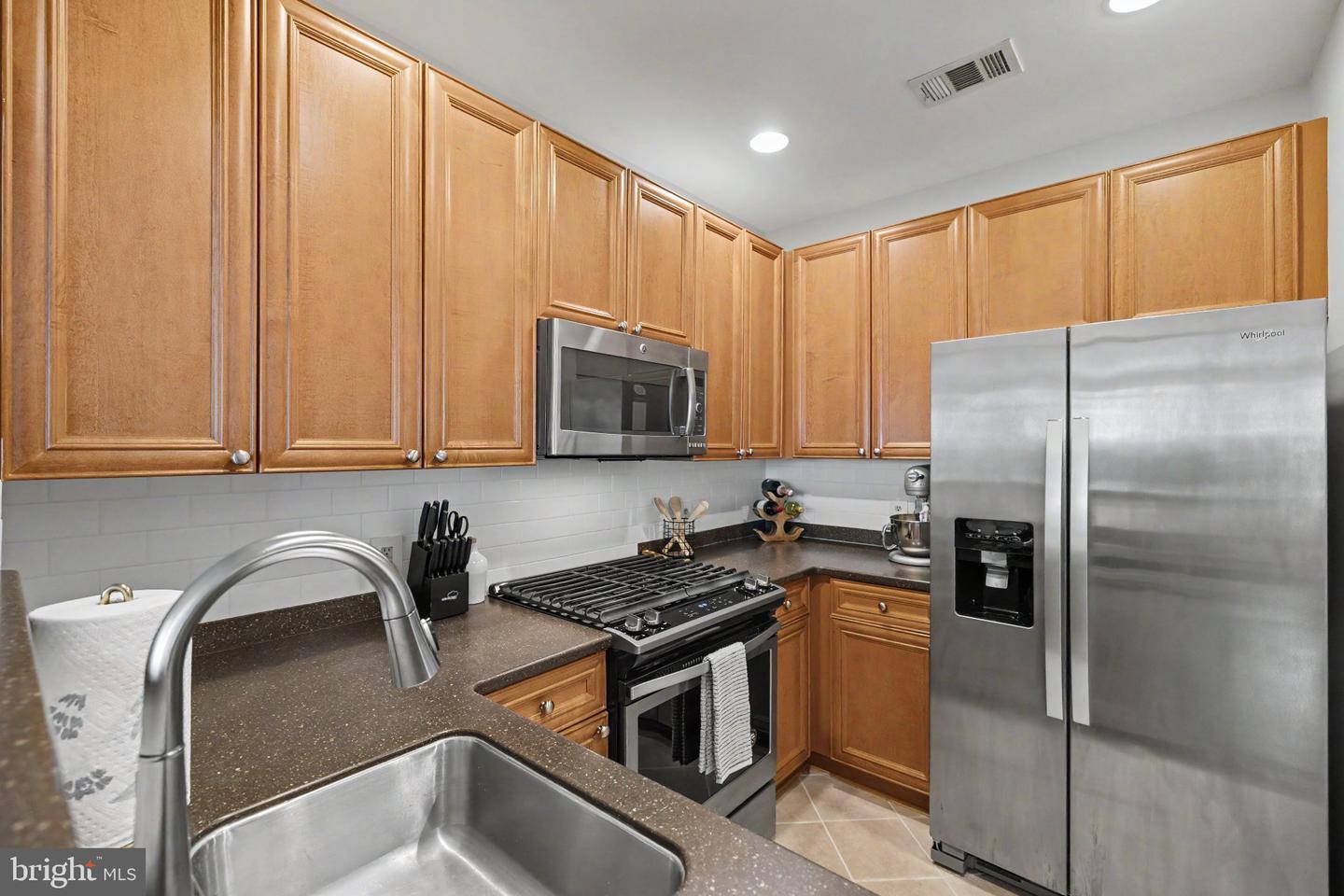 4950 Brenman Park Dr #203 Property Photo 14