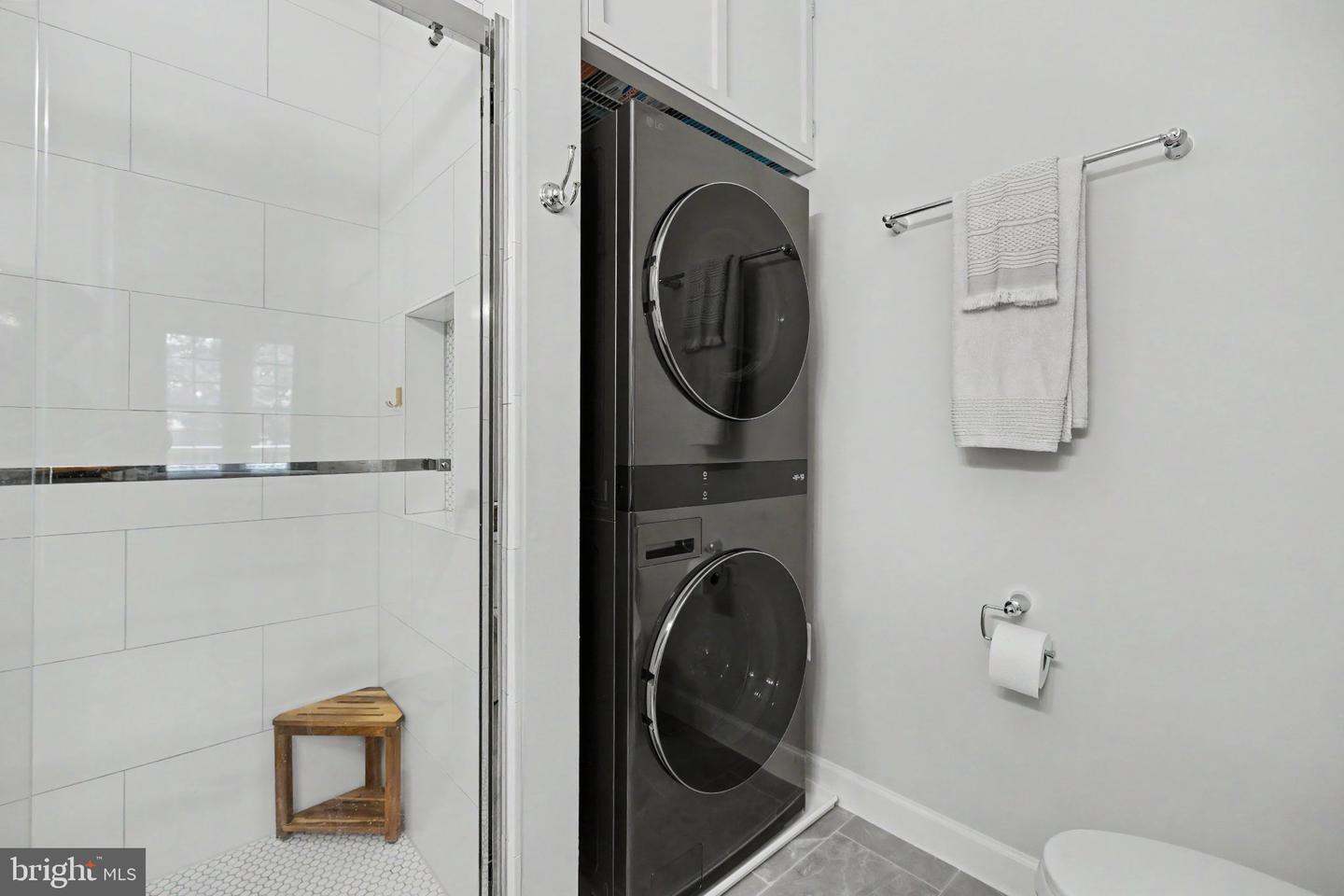 4950 Brenman Park Dr #203 Property Photo 35
