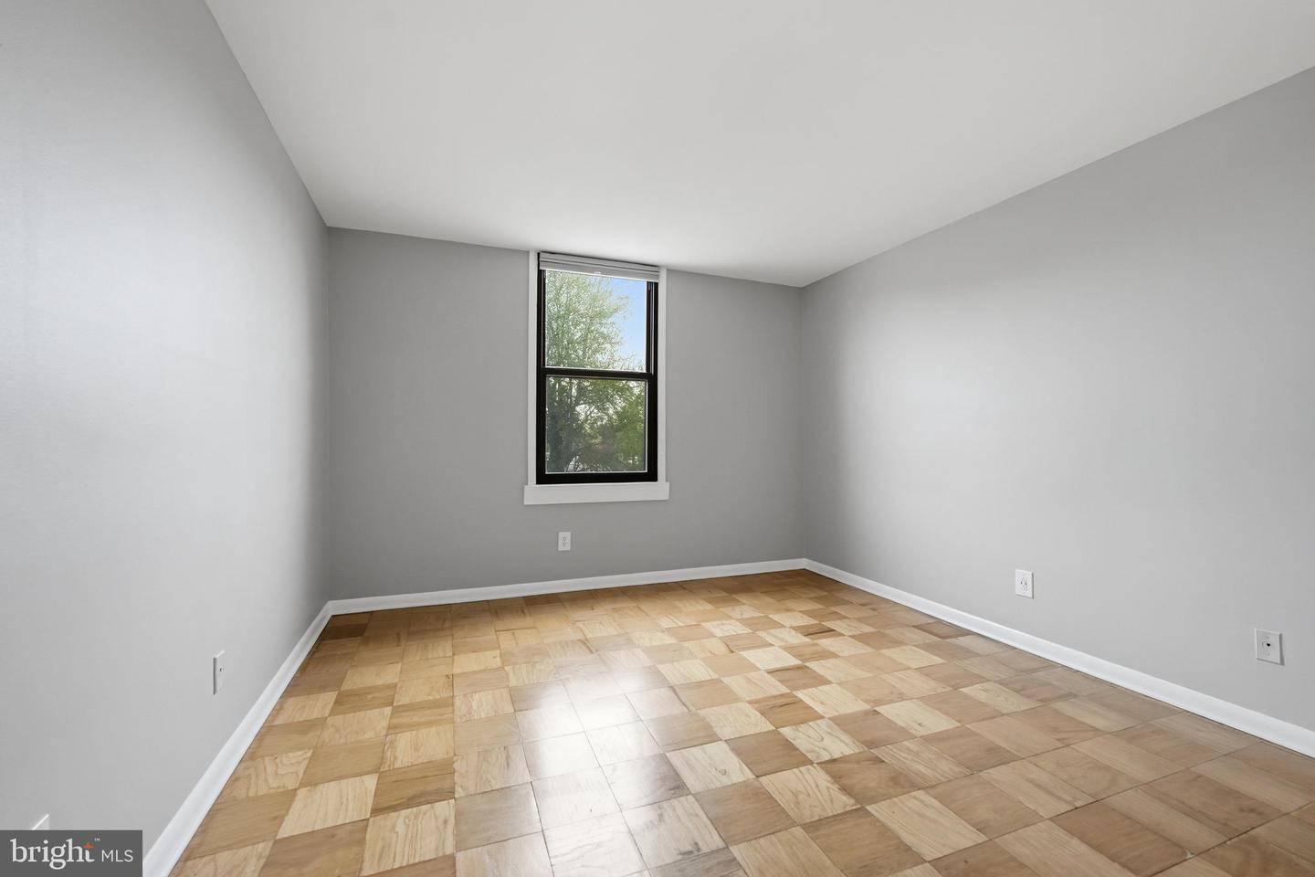 4600 Duke St #519 Property Photo 18
