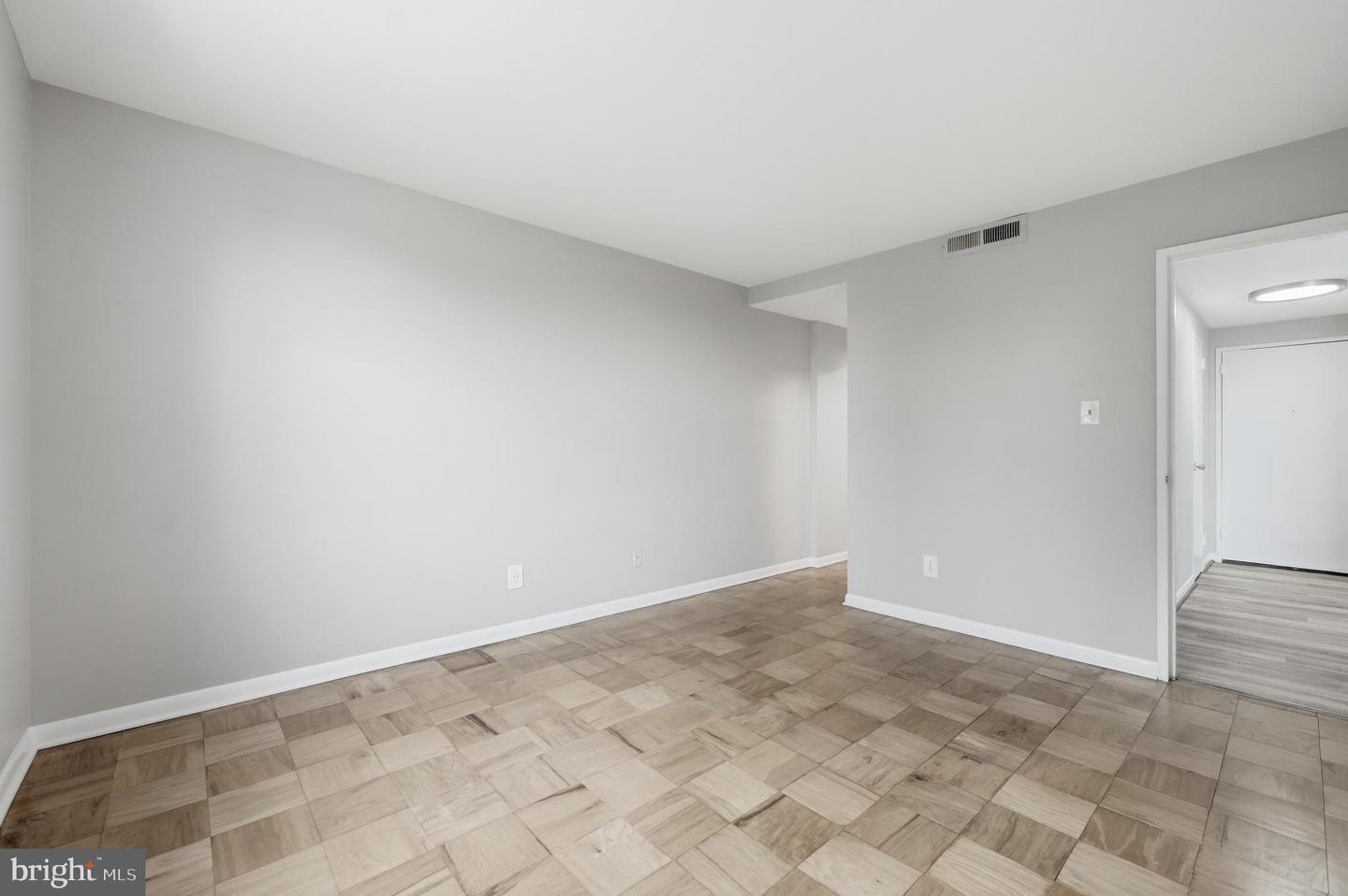 4600 Duke St #519 Property Photo 19