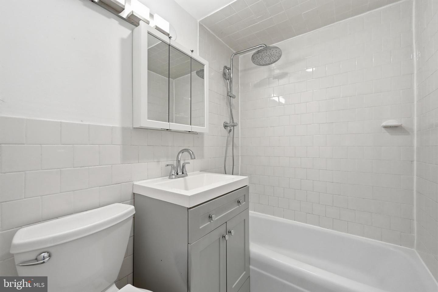 4600 Duke St #519 Property Photo 25