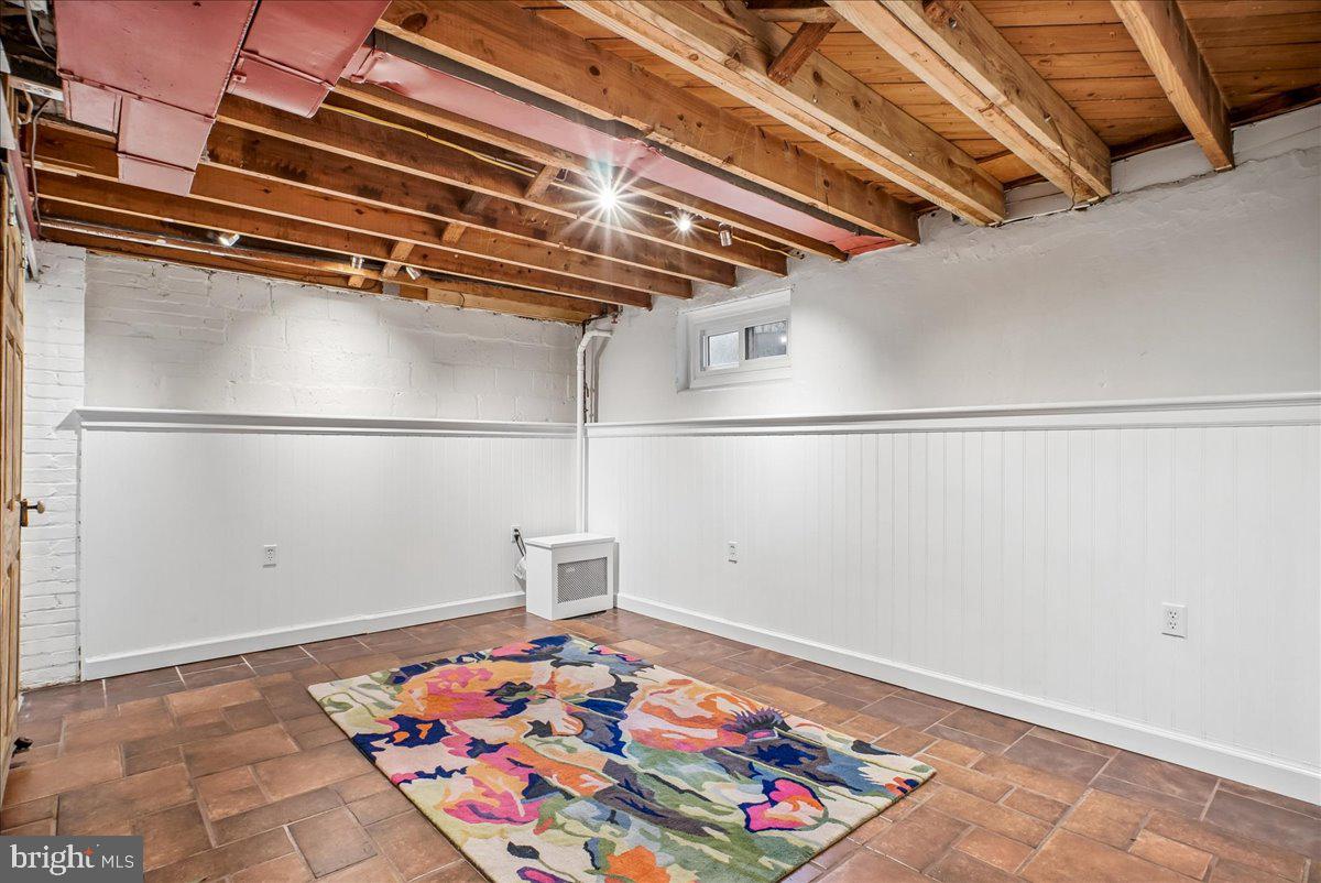 1803 Leslie Ave Property Photo 14